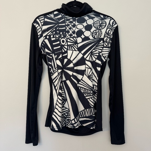 Hot Chillys Tops - Hot Chillys Women’s Medium Turtleneck